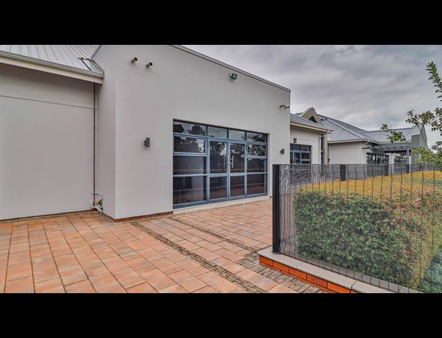 1 BEDROOM APARTMENT FOR SALE IN LINBRO PARK